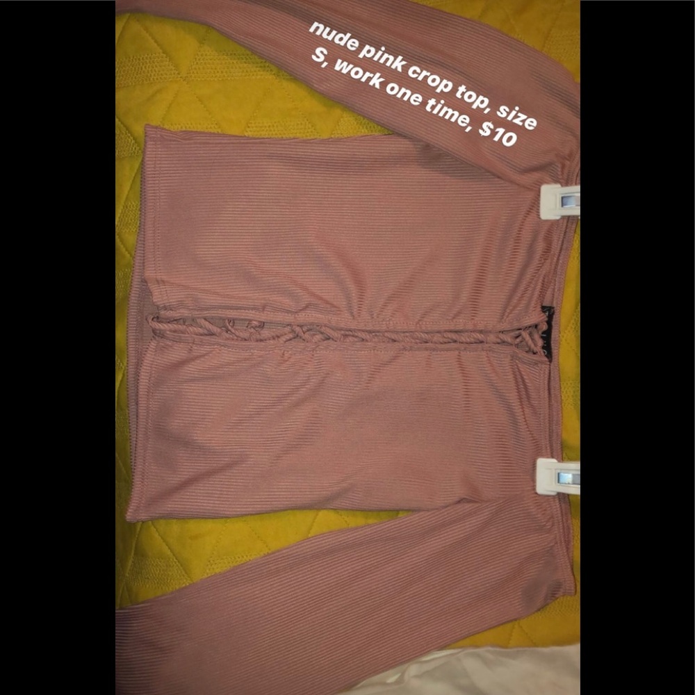 Nude pink crop top long sleeve